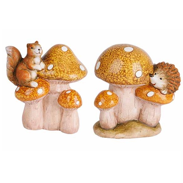 Herfst paddenstoelen squirel and hedgehog bruin keramiek 10x8xh10cm (2 assortimenten) p/stuk 1 Paddestoel
